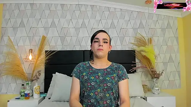 JustinePerry online show from 02-02-26, 03:38