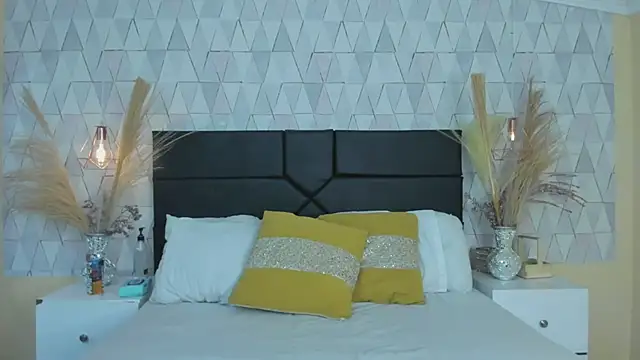 JustinePerry online show from 02-26-26, 03:39