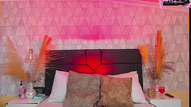 JustinePerry online show from 02-15-26, 04:02