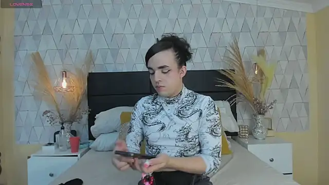 JustinePerry online show from 03-04-26, 04:09