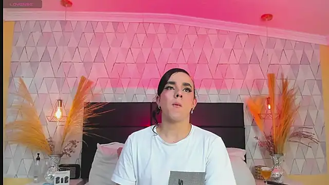 JustinePerry online show from 02-16-26, 04:22