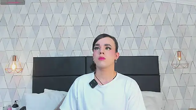 JustinePerry online show from 01-07-26, 04:06