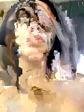 hotroommates online show from 11-13-25, 08:24