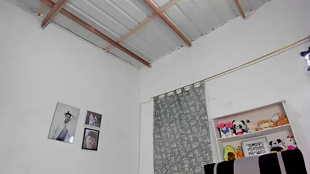 megan 100 online show from 11-06-25, 06:23