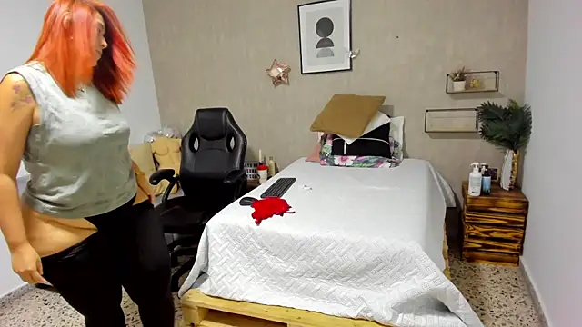 afrodita martinez online show from 02-23-26, 02:28