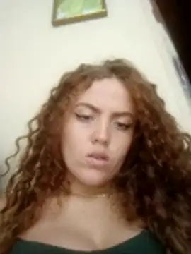 Snapshot of Mia_fooxx_ chatting on 11-03-25, 09:18 Mia fooxx online show from 11-03-25, 09:18