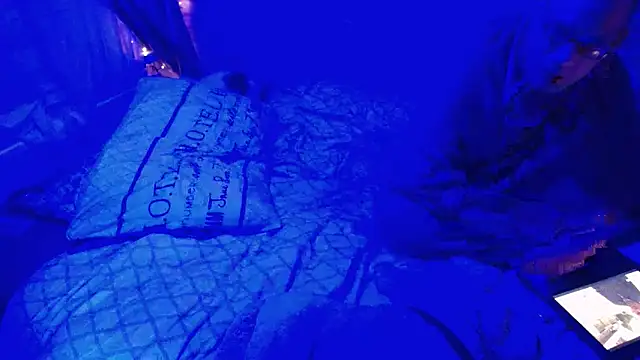 Snapshot of Maikel1981-NL chatting on 01-22-25, 11:10 Maikel1981-NL online show from 01-22-25, 11:10