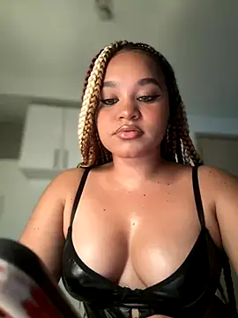 Lucy wilson5 online show from 11-25-25, 03:40