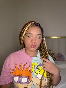 Lucy wilson5 online show from 11-30-25, 11:05