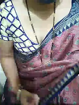 Snapshot of aliseanu chatting on 02-05-25, 12:06 aliseanu online show from 02-05-25, 12:06
