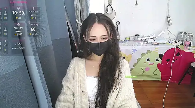 CN-Doudou online show from 03-15-25, 10:57