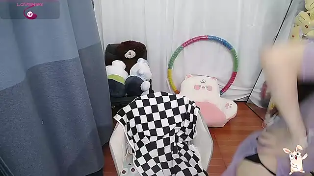 CN-Doudou online show from 10-16-25, 03:26