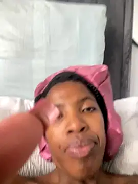 Queen-Boobylicious online show from 11-28-25, 11:54