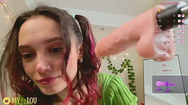 MyLou  online show from 02-04-25, 06:49