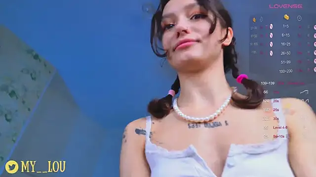MyLou  online show from 10-04-25, 03:13