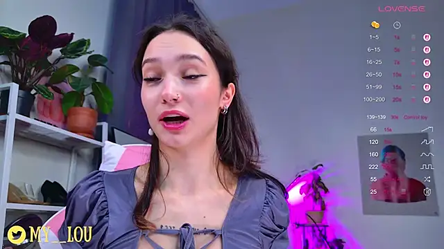 MyLou  online show from 10-21-25, 03:11