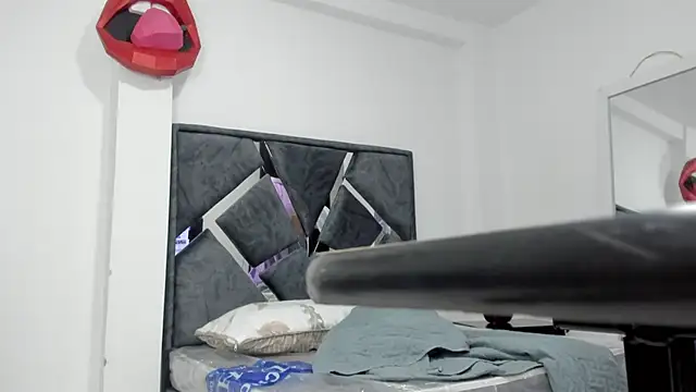 Dulce amg online show from 03-17-26, 03:09