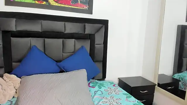 Dulce amg online show from 09-25-25, 02:50