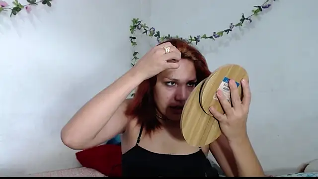 Snapshot of alexandra_lorens chatting on 04-27-26, 07:34 alexandra lorens online show from 04-27-26, 07:34