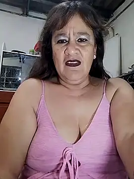 Snapshot of DirtyStefaniax chatting on 10-22-25, 06:18 DirtyStefaniax online show from 10-22-25, 06:18