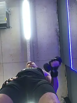 Snapshot of Lovely_milk chatting on 03-17-25, 06:11 Lovely milk online show from 03-17-25, 06:11