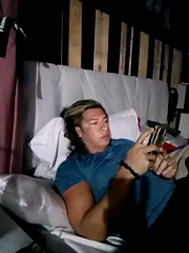 Lovely milk online show from 11-28-25, 09:37