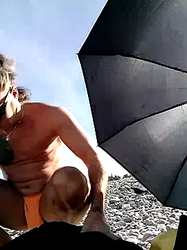 Lovely milk online show from 11-23-25, 09:52