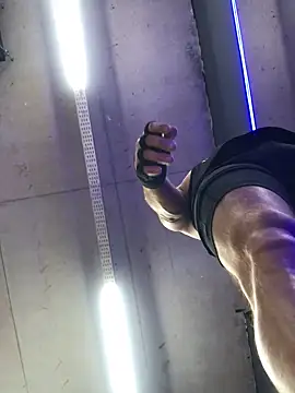 Snapshot of Lovely_milk chatting on 03-19-25, 12:45 Lovely milk online show from 03-19-25, 12:45