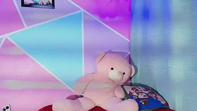 Snapshot of aaron_antonella_mds chatting on 02-12-26, 08:30 aaron antonella mds online show from 02-12-26, 08:30