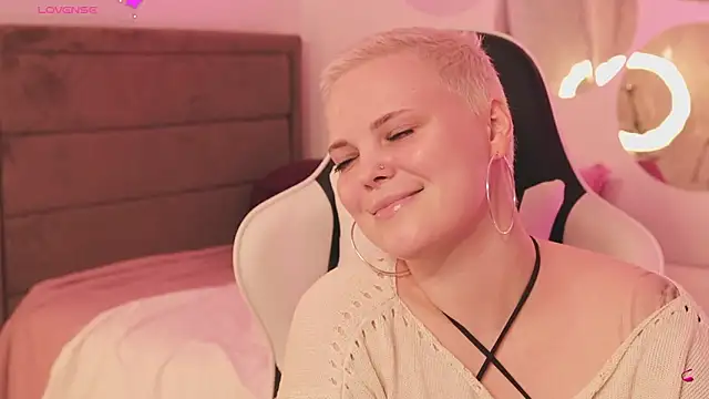 LikaBerry1 online show from 02-24-26, 02:29