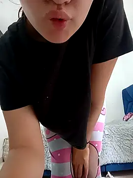 angel natural online show from 10-07-25, 04:41