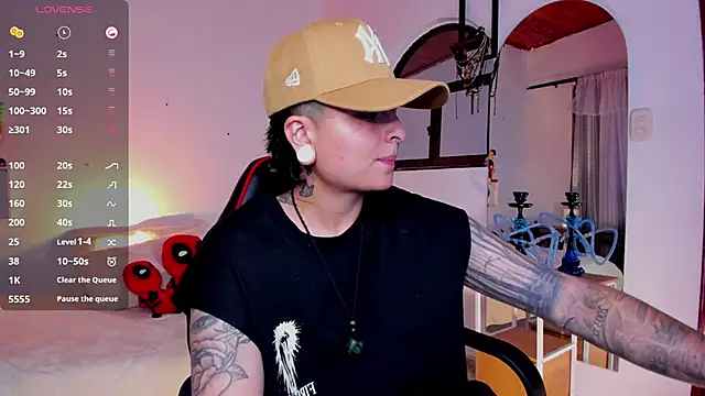 ZuryRamirez  online show from 05-25-26, 08:29