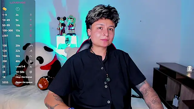 ZuryRamirez  online show from 05-24-26, 08:31