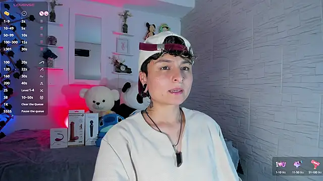 ZuryRamirez  online show from 10-05-25, 09:05