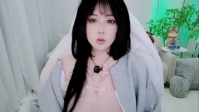 Vaness-a online show from 02-12-26, 06:51