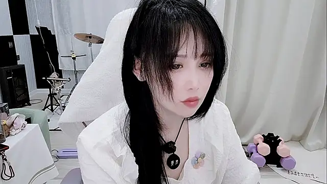 Snapshot of Vaness-a chatting on 06-10-26, 05:03 Vaness-a online show from 06-10-26, 05:03
