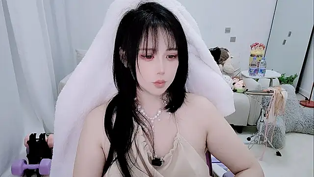 Vaness-a online show from 03-27-26, 01:23