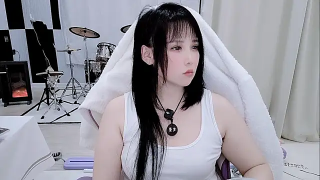 Vaness-a online show from 04-11-26, 05:38