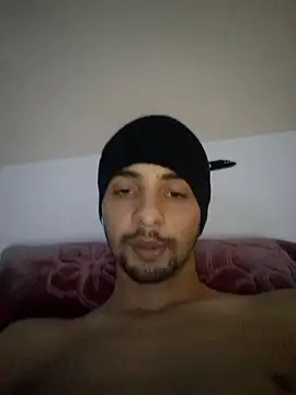 Hazembahloul online show from 11-19-25, 01:05