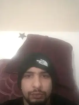 Snapshot of Hazembahloul chatting on 03-15-26, 03:13 Hazembahloul online show from 03-15-26, 03:13