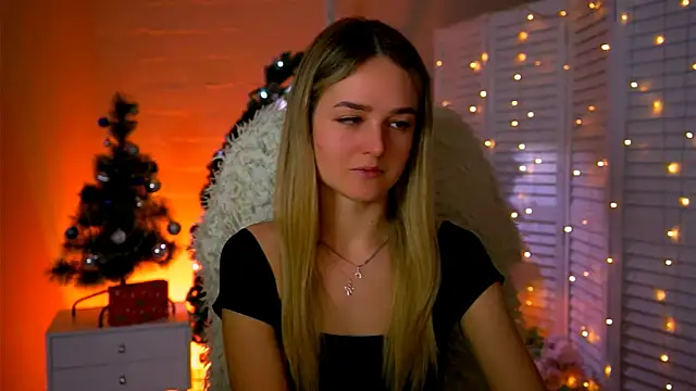 DeboraLarson online show from 01-12-26, 03:46