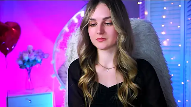 Snapshot of DeboraLarson chatting on 03-01-25, 10:31 DeboraLarson online show from 03-01-25, 10:31