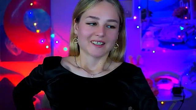 Snapshot of DeboraLarson chatting on 10-17-25, 04:16 DeboraLarson online show from 10-17-25, 04:16