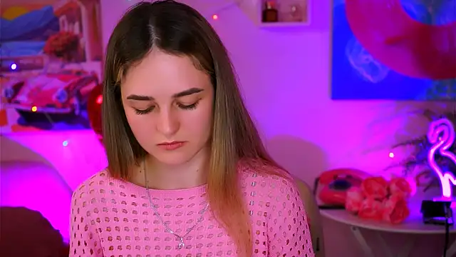 Snapshot of DeboraLarson chatting on 02-22-25, 06:50 DeboraLarson online show from 02-22-25, 06:50