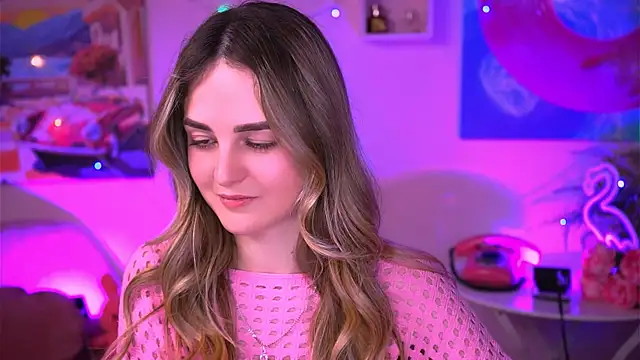 Snapshot of DeboraLarson chatting on 02-17-25, 10:38 DeboraLarson online show from 02-17-25, 10:38