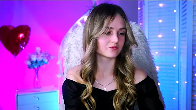 Snapshot of DeboraLarson chatting on 03-02-25, 01:37 DeboraLarson online show from 03-02-25, 01:37