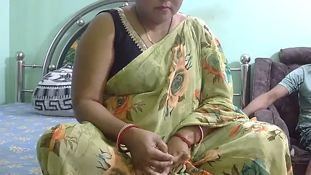 Couple For You18 online show from 02-12-26, 04:23