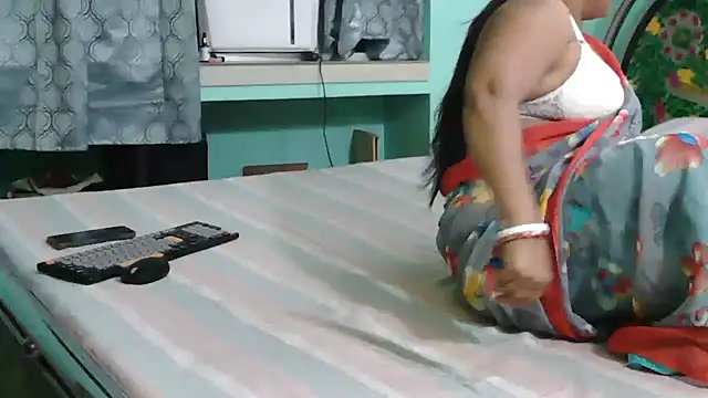 Couple For You18 online show from 05-25-26, 06:06