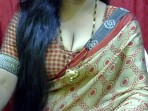 HOT-SEEMAA online show from 11-15-25, 07:34