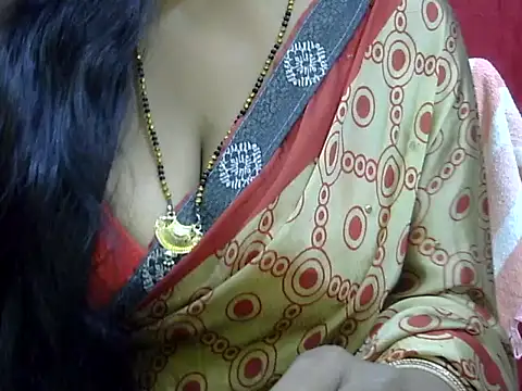 HOT-SEEMAA online show from 11-26-25, 08:25
